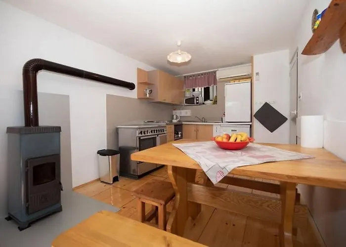 Apartment Family-friendly With Swimming Pool Lic, Gorski Kotar - 23685 *
