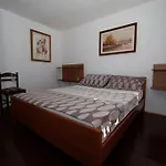 아파트 Family-friendly With Swimming Pool Lic, Gorski Kotar - 23685 *